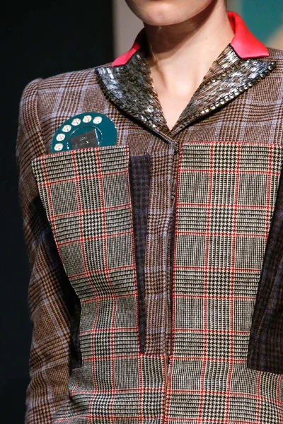 Look 26